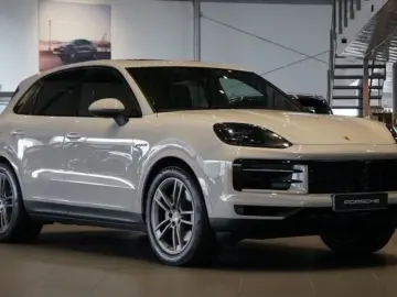 PORSCHE Cayenne E-Hybrid Beifahrer-Display