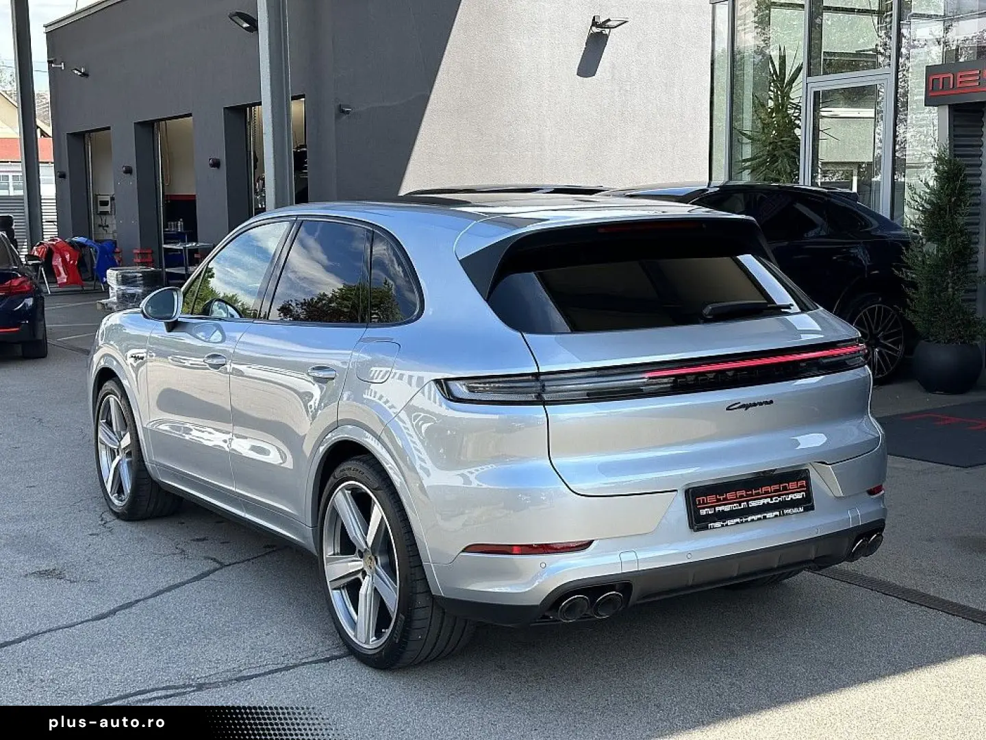 PORSCHE Cayenne III E-Hybrid PHEV 21 8 kWh Aut.
