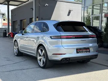 PORSCHE Cayenne III E-Hybrid PHEV 21 8 kWh Aut.