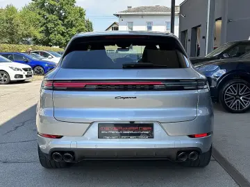 PORSCHE Cayenne III E-Hybrid PHEV 21 8 kWh Aut.