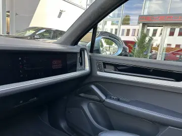 PORSCHE Cayenne III E-Hybrid PHEV 21 8 kWh Aut.