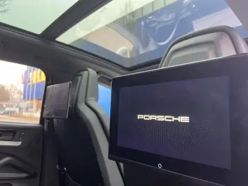 PORSCHE Cayenne S E-Hybrid Sport Design · PDCC · Inno