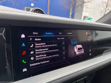 PORSCHE Cayenne S E-Hybrid Sport Design · PDCC · Inno