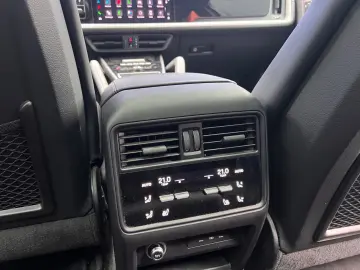 PORSCHE Cayenne S E-Hybrid Sport Design · PDCC · Inno