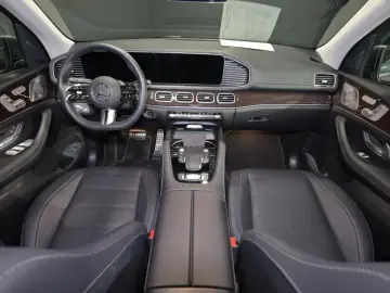 MERCEDES-BENZ GLS 350 d 4M AMG MULTIB. SOUND DISTRO PANO AHK