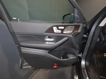 MERCEDES-BENZ GLS 350 d 4M AMG MULTIB. SOUND DISTRO PANO AHK