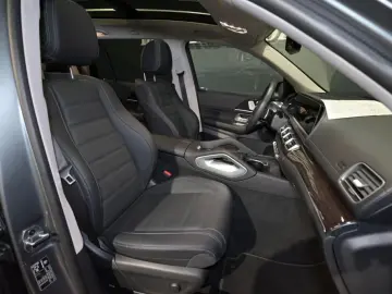 MERCEDES-BENZ GLS 350 d 4M AMG MULTIB. SOUND DISTRO PANO AHK