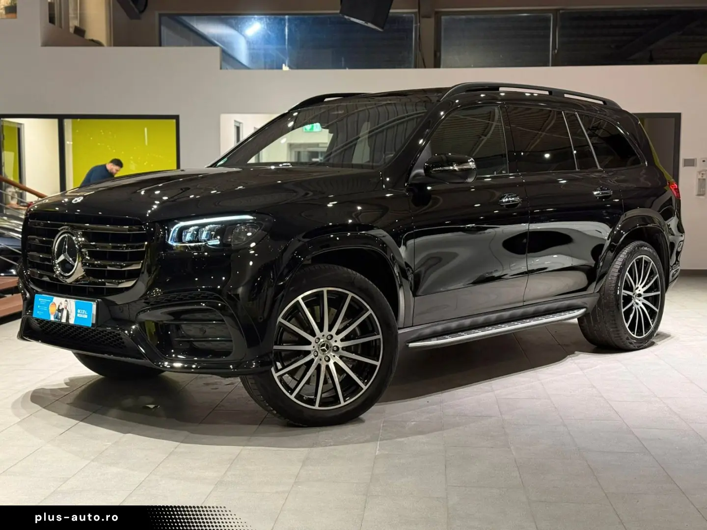 MERCEDES-BENZ GLS 350d 4Matic Memory Pano Burmester