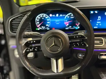 MERCEDES-BENZ GLS 350d 4Matic Memory Pano Burmester