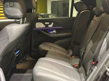 MERCEDES-BENZ GLS 350d 4Matic Memory Pano Burmester