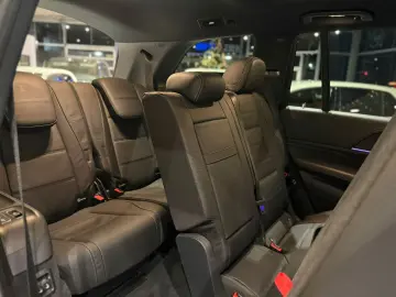 MERCEDES-BENZ GLS 350d 4Matic Memory Pano Burmester