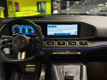 MERCEDES-BENZ GLS 350d 4Matic Memory Pano Burmester