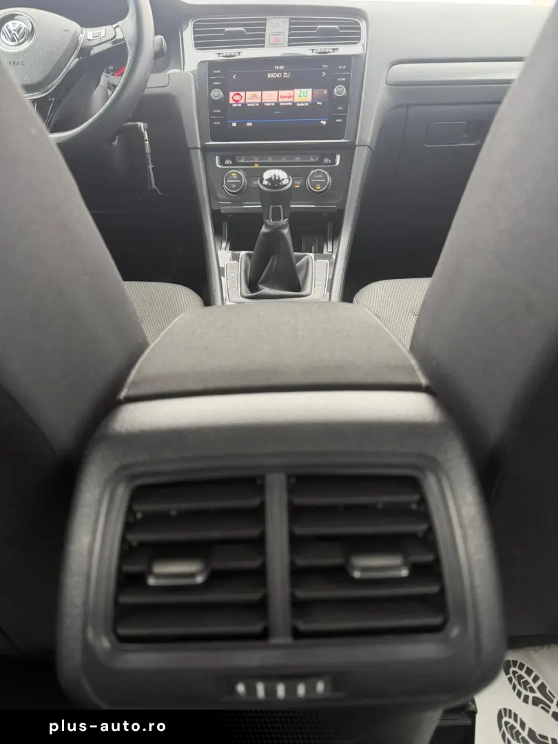 Volkswagen GOLF Hatchback 2020