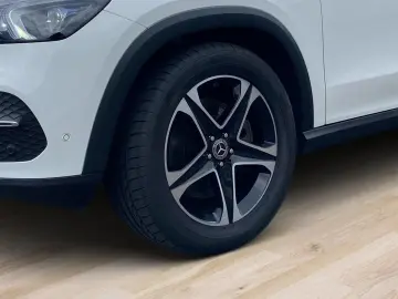 MERCEDES-BENZ GLE 350 e 4M