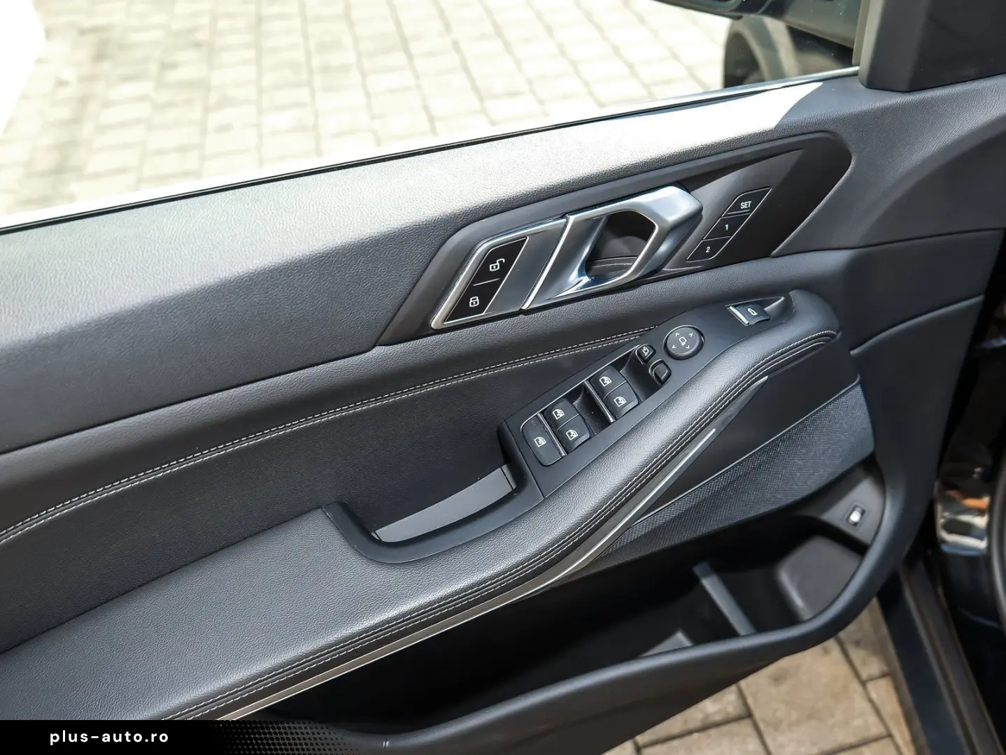 BMW X5 xDrive45e HUD AHK RFK NAVI LED Laser PDC V H