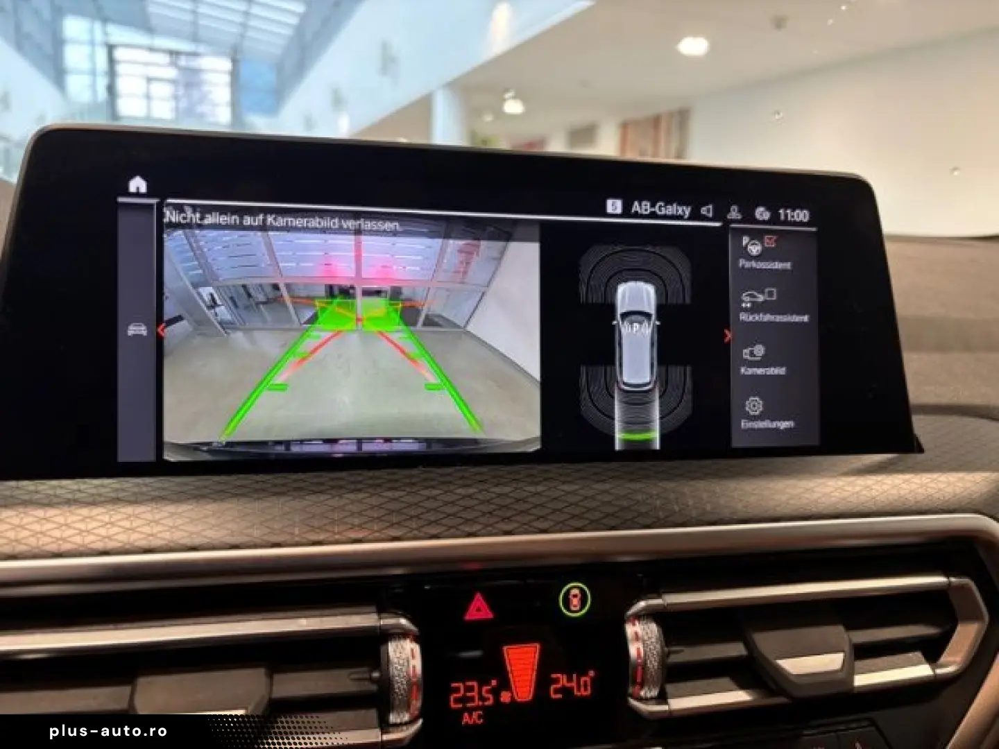 BMW X3 xDrive 20i Sportpaket Panorama Navi Digitales