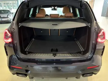 BMW X3 xDrive 20i Sportpaket Panorama Navi Digitales