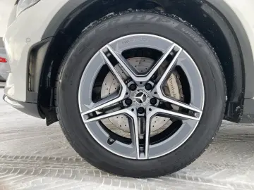 MERCEDES-BENZ GLC 200 d 4Matic