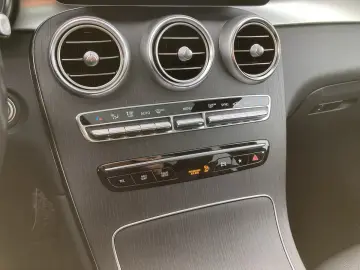 MERCEDES-BENZ GLC 200 d 4Matic
