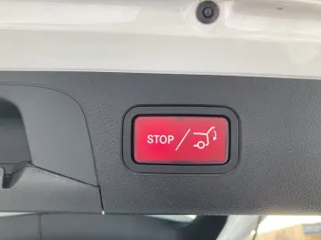 MERCEDES-BENZ GLC 200 d 4Matic