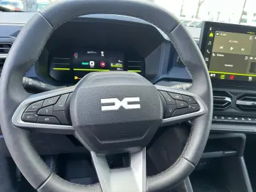 Dacia Duster 2025
