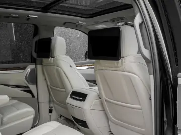 2026 Cadillac Escalade ESV Sport Platinum
