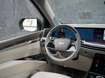 2026 Cadillac Escalade ESV Sport Platinum