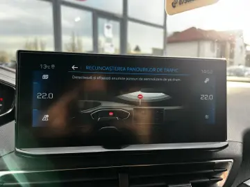 Peugeot 3008 Gen-Ii-2016