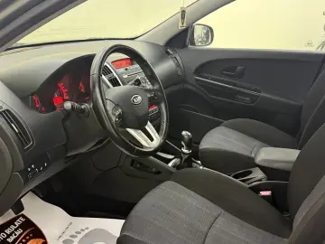 Kia Ceed 1.6 CRDi 90CP 2012 Euro 5