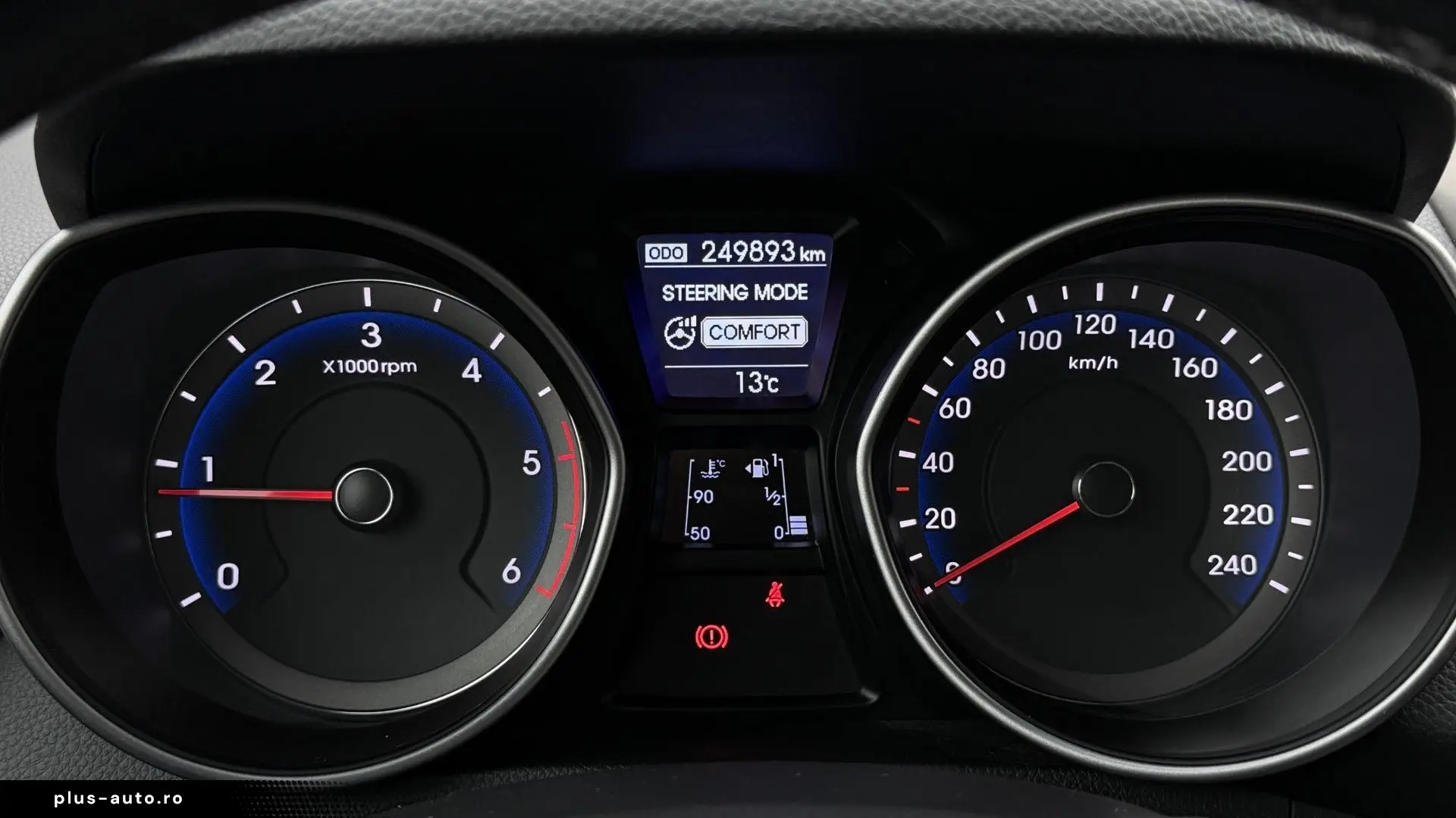 Hyundai i30 1.6 CRDi 110CP 2014 10 Euro 5