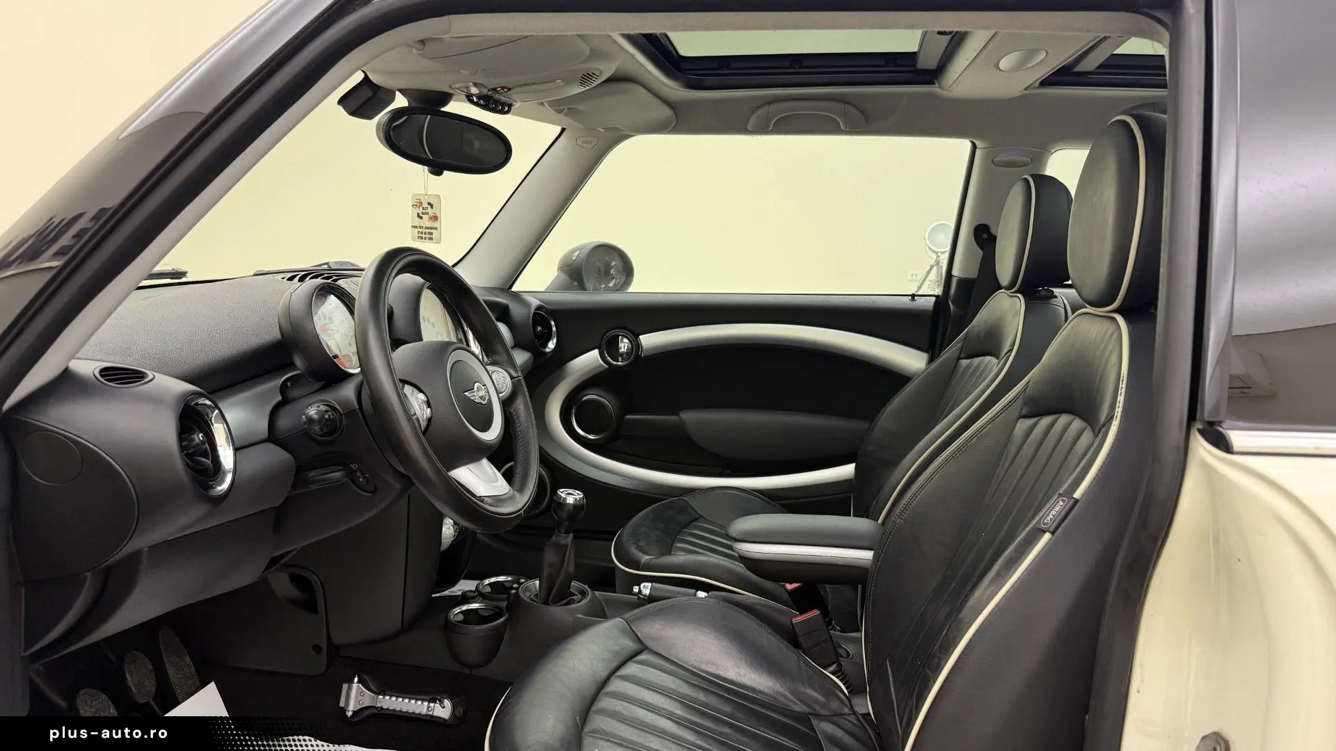 Mini Cooper 1.6 Benzina 120CP 2009 Euro 4