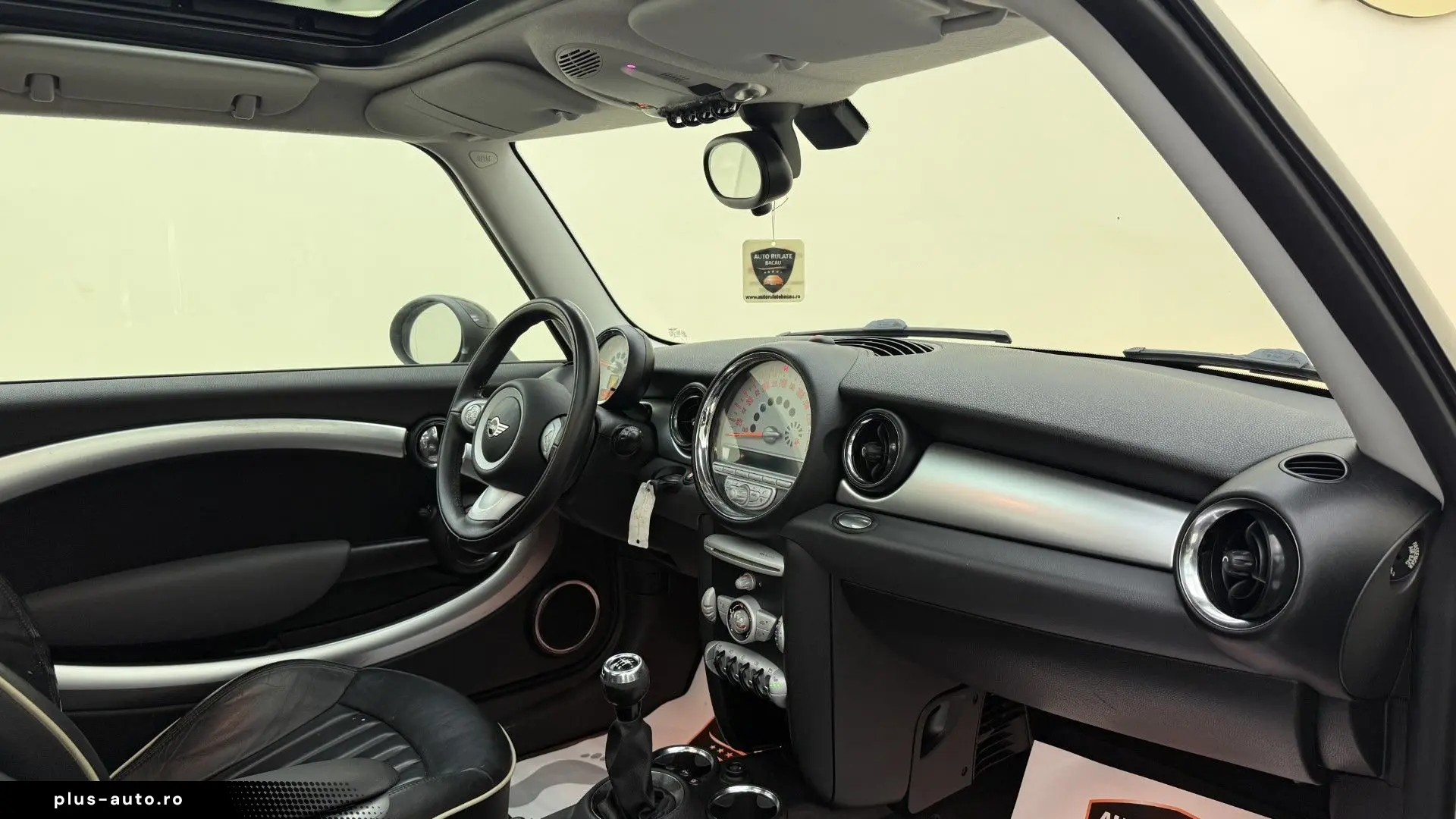 Mini Cooper 1.6 Benzina 120CP 2009 Euro 4