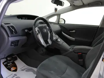 Toyota Prius 1.8 Hybrid 100CP Automata 2011 12 Euro 5