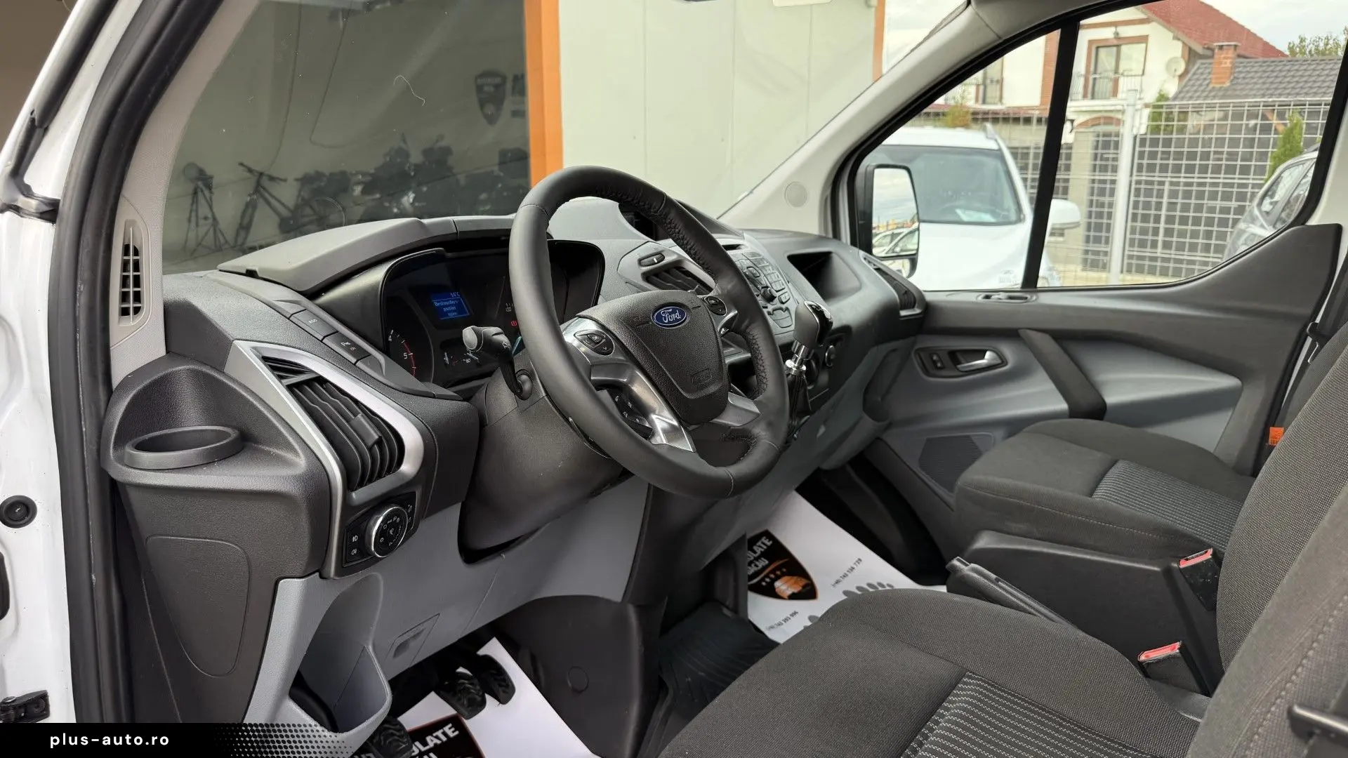 Ford Transit-Custom-