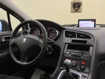 Peugeot 5008 1.6 Benzina 156CP 2011 Euro 5