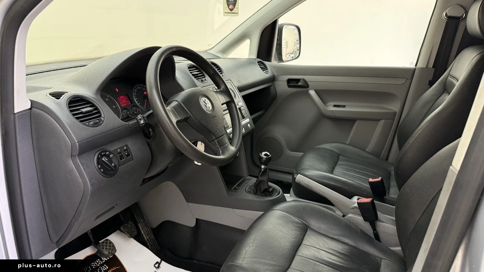 Volkswagen Caddy Maxi 2.0 TDI 140CP 2008 Euro 4