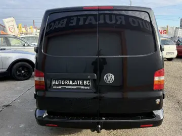 Volkswagen Transporter T5 2.5 TDI 131CP 2004