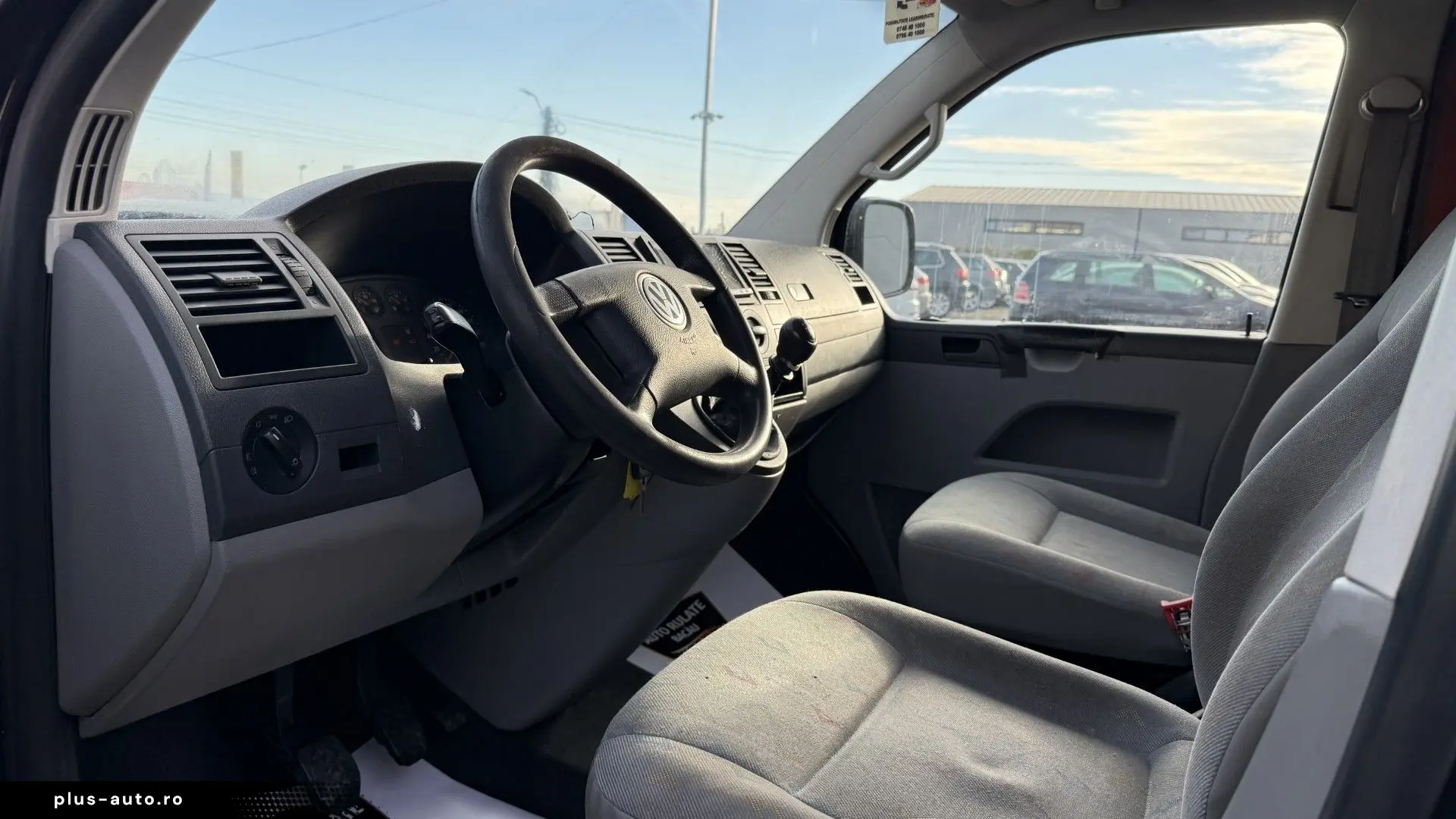 Volkswagen Transporter T5 2.5 TDI 131CP 2004