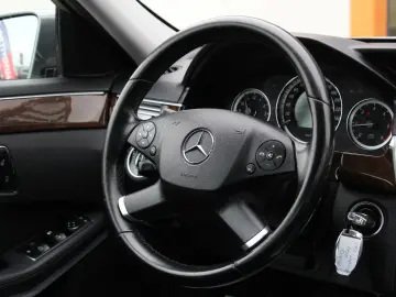 Mercedes-Benz E200 CDI (2143cc) 136CP Automata 2010 Euro 5