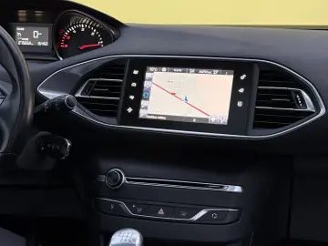 Peugeot 308 1.6 Diesel 120CP 2015 12 Euro 6