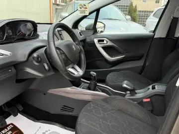 Peugeot 2008 1.2 Benzina 82CP 2013 12 Euro 5