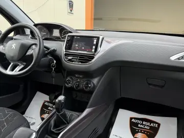 Peugeot 2008 1.2 Benzina 82CP 2013 12 Euro 5