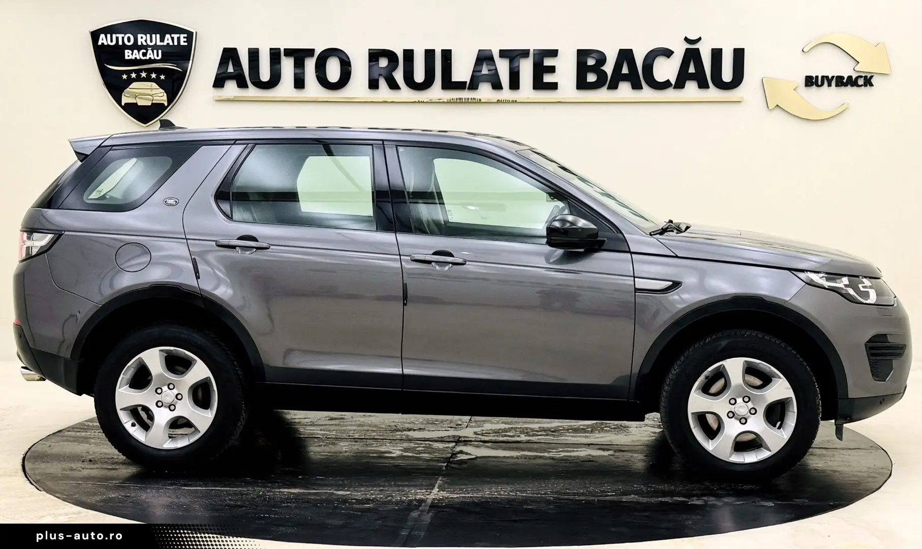 Land-Rover Discovery-Sport