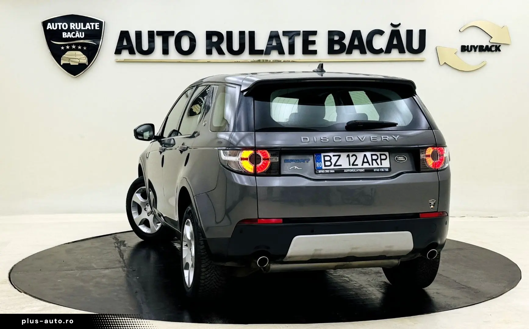 Land-Rover Discovery-Sport