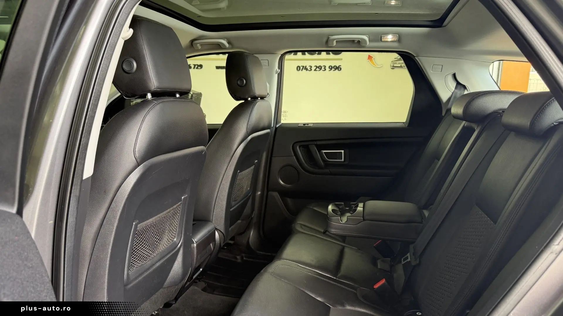 Land-Rover Discovery-Sport