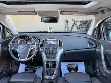 Opel Astra 2.0 CDTi 160CP 2011 Euro 5