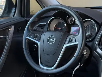 Opel Astra 2.0 CDTi 160CP 2011 Euro 5