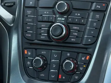 Opel Astra 2.0 CDTi 160CP 2011 Euro 5