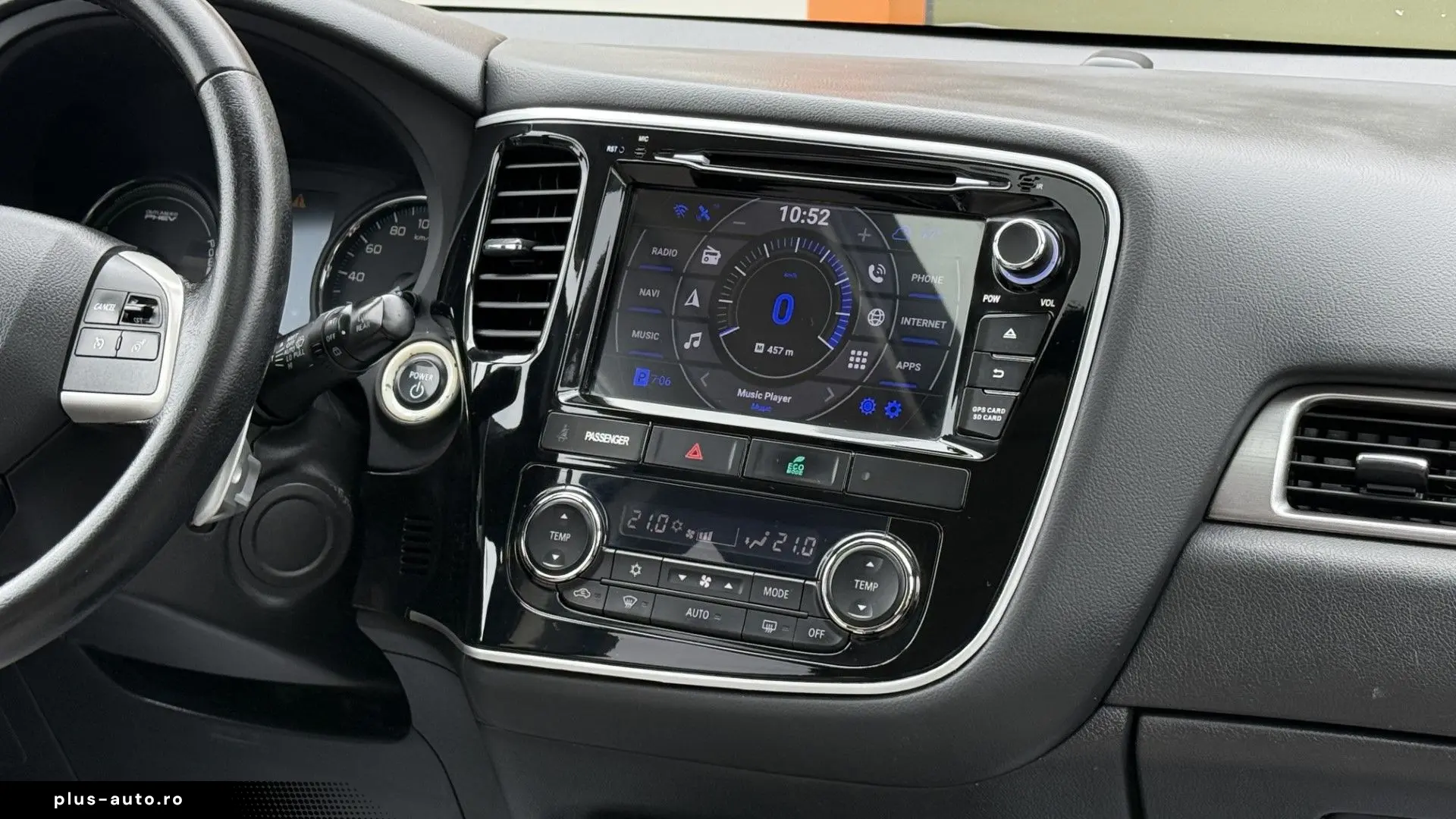 Mitsubishi Outlander 2.0 Plug-In Hybrid 4x4 200CP Automata 2