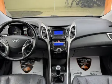 Hyundai i30 1.6 CRDi 110CP 2012 11 Euro 5